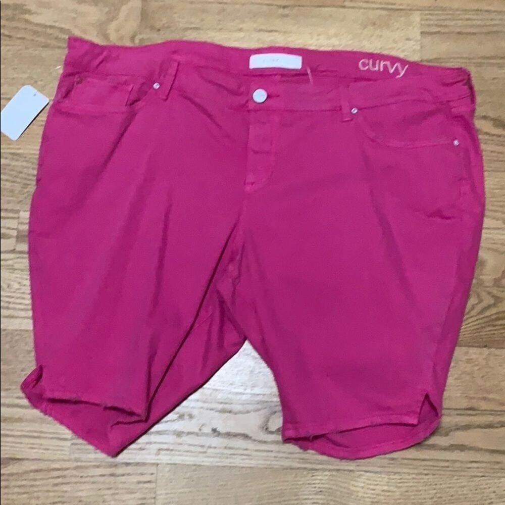 NWT SLINK HOT PINK DISTRESSED JEANS SIZE 2…‎